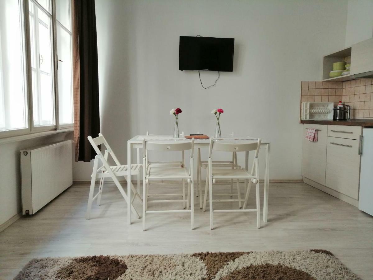 Zoom-Budapest Apartments מראה חיצוני תמונה