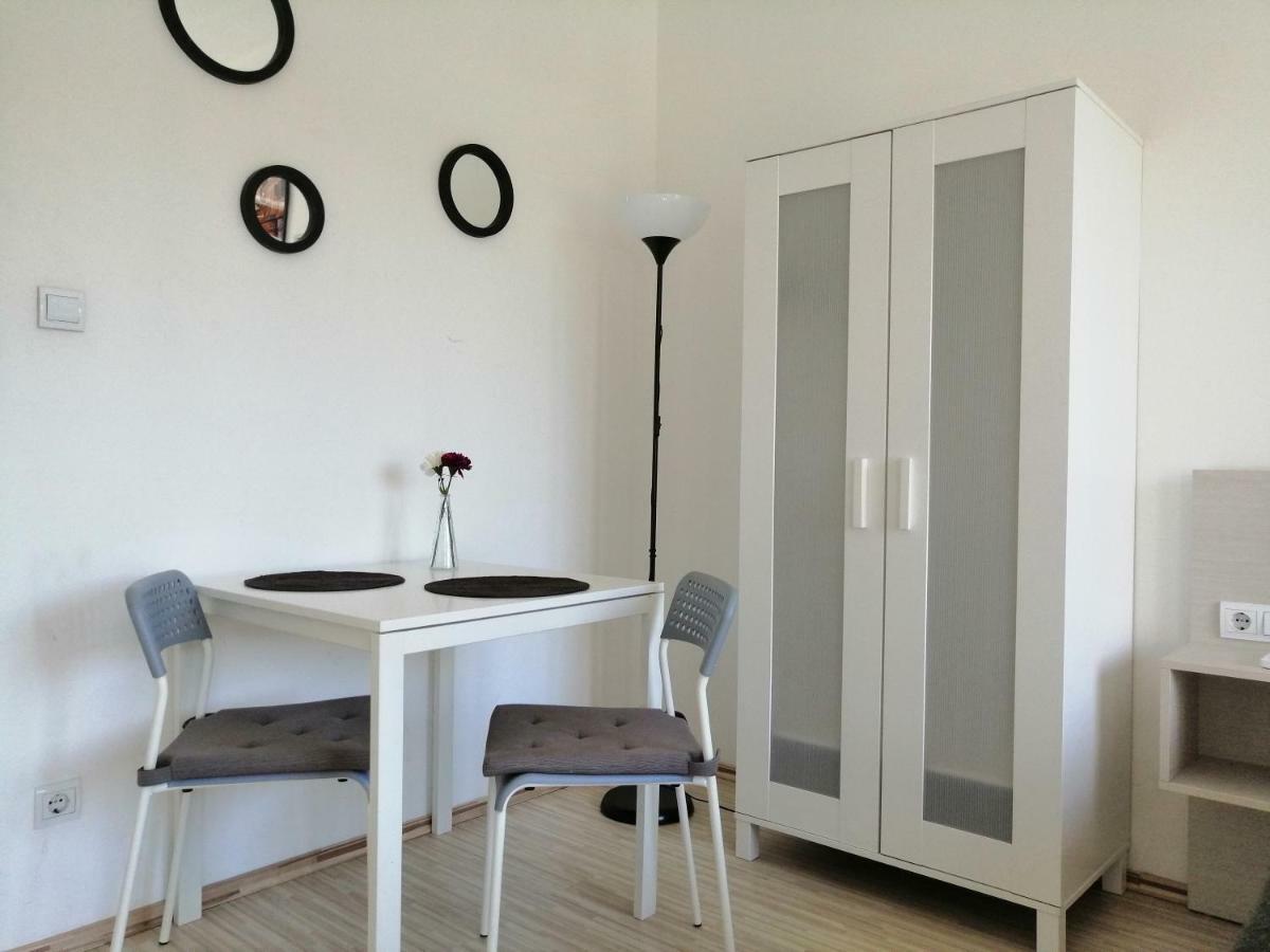 Zoom-Budapest Apartments מראה חיצוני תמונה