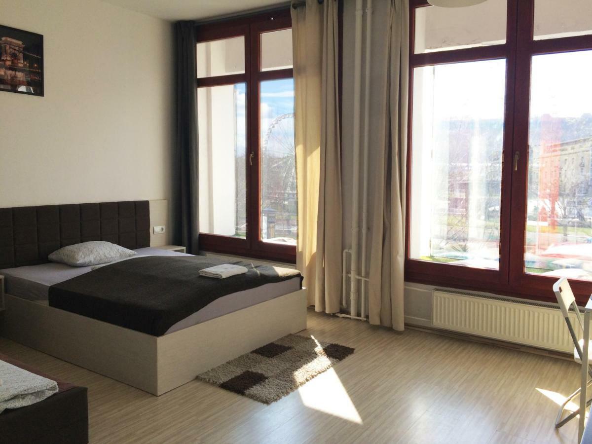 Zoom-Budapest Apartments מראה חיצוני תמונה