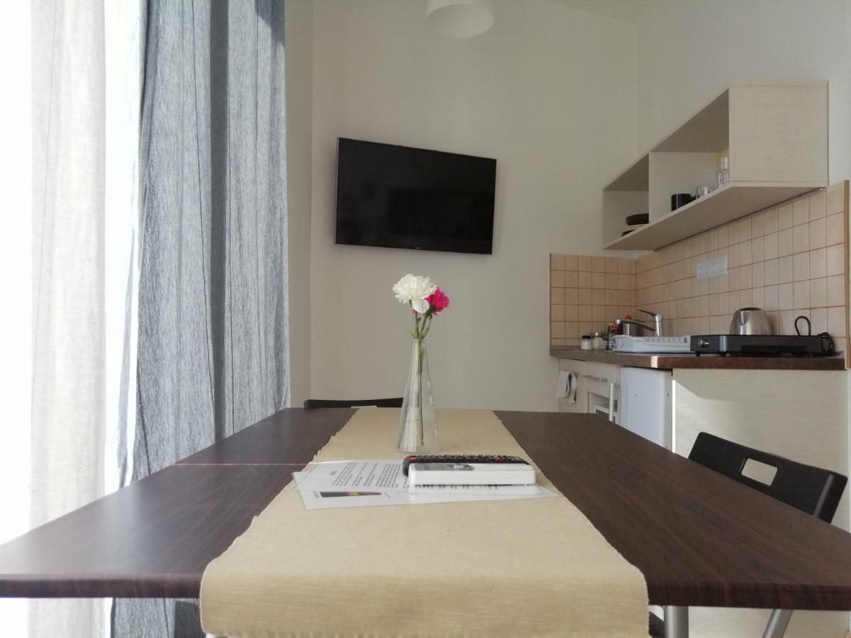 Zoom-Budapest Apartments מראה חיצוני תמונה