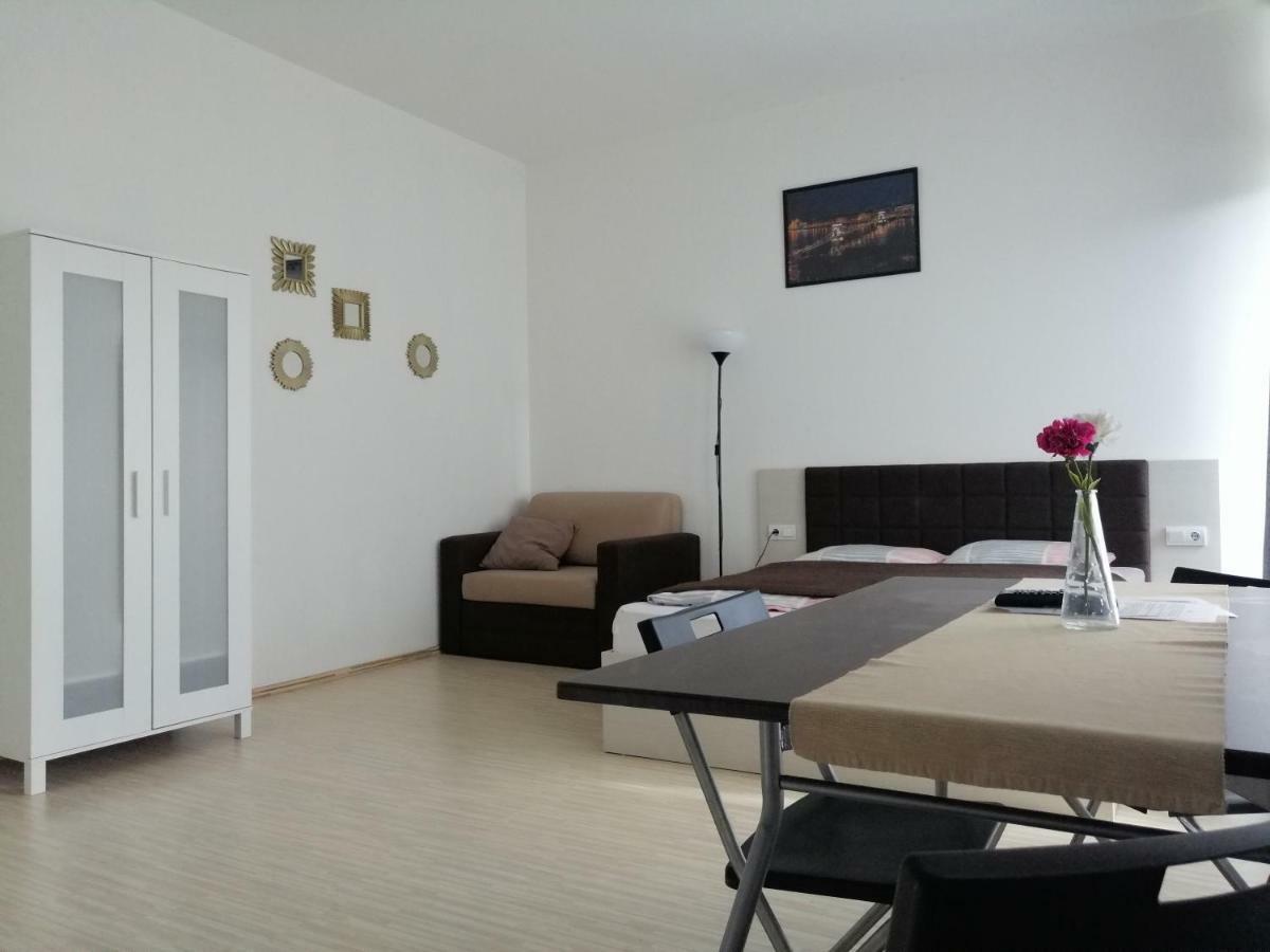 Zoom-Budapest Apartments מראה חיצוני תמונה
